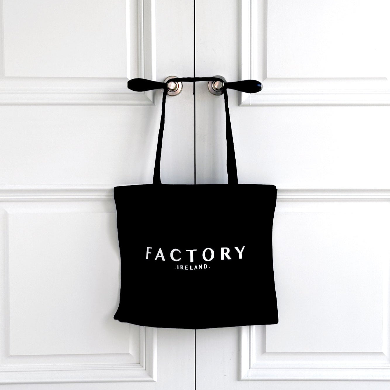 The Signature Tote